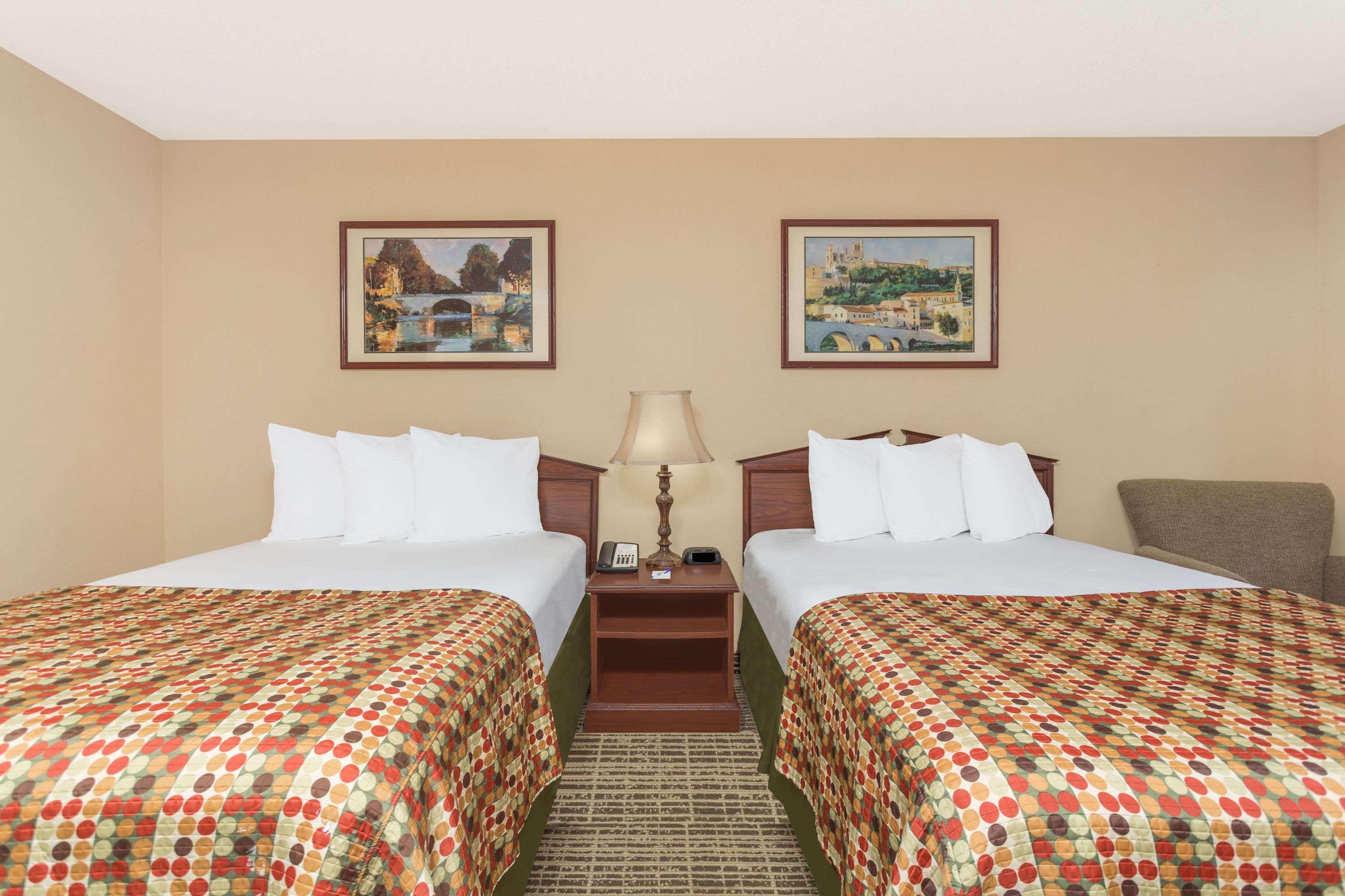 Hotel Baymont By Wyndham Anderson Clemson Exterior foto