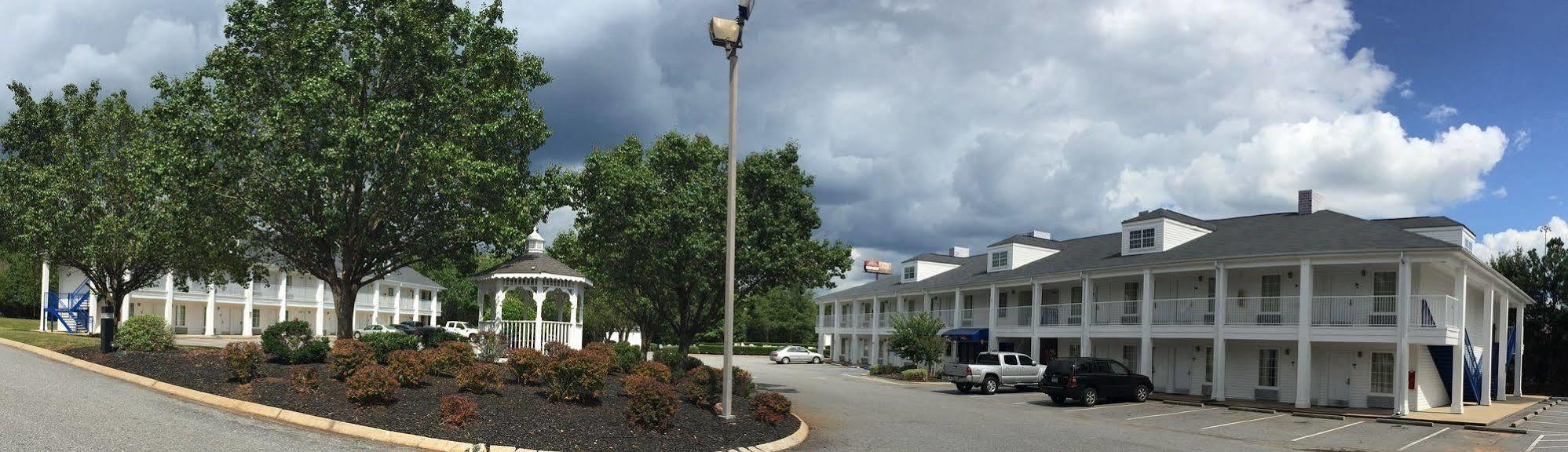 Hotel Baymont By Wyndham Anderson Clemson Exterior foto
